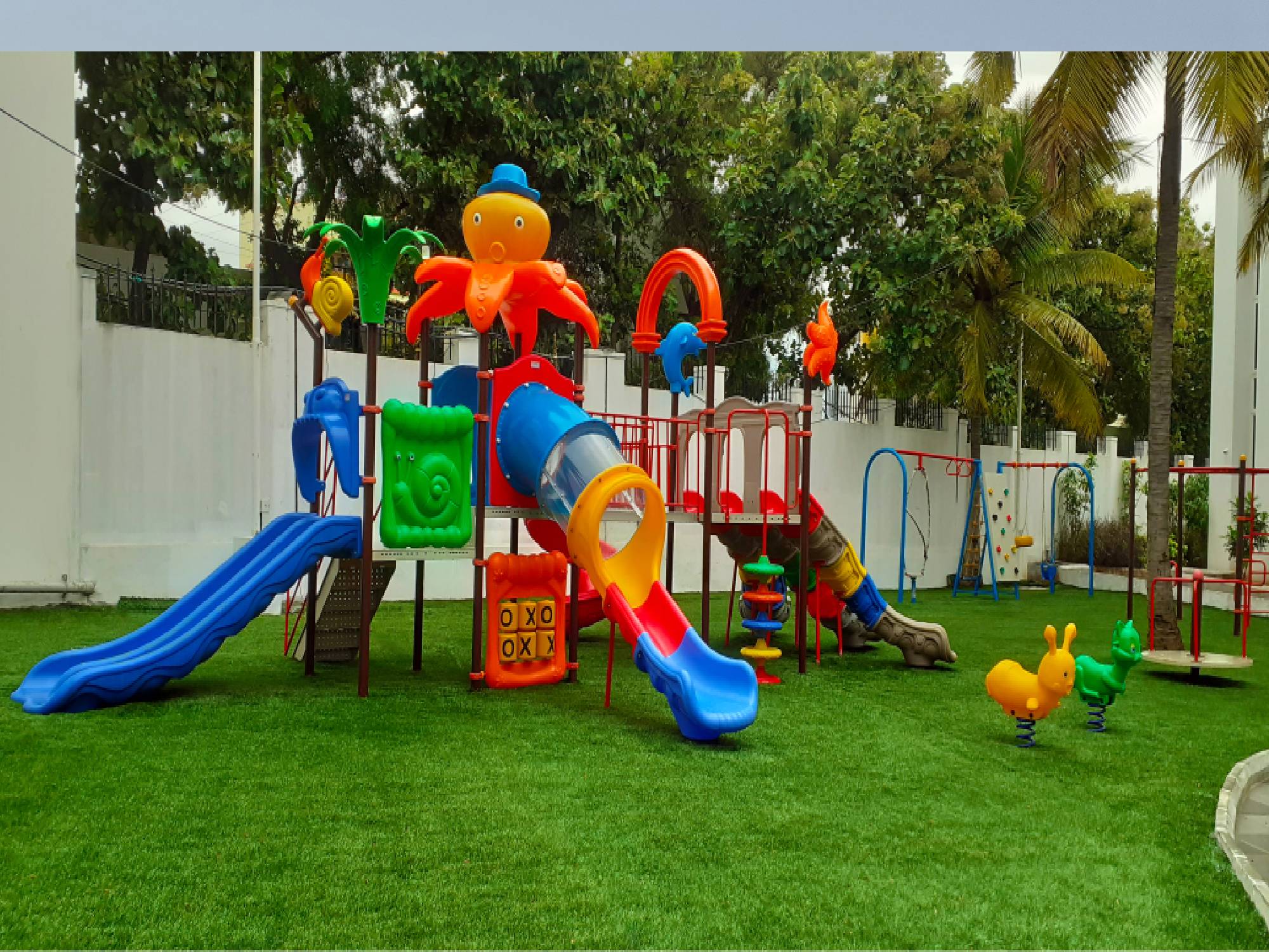 kids-playground-flooring